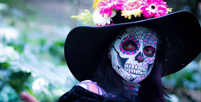 Experience halloween around the world while teaching English abroad