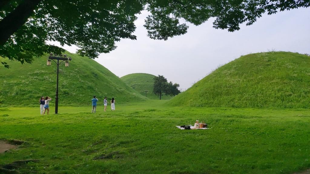 Gyeongju Ancient Burial Tombs